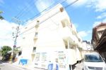三石マンションの外観