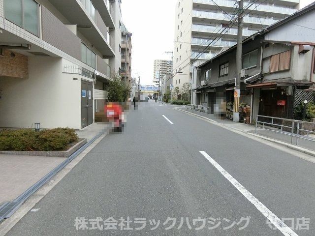 近くに施設あり