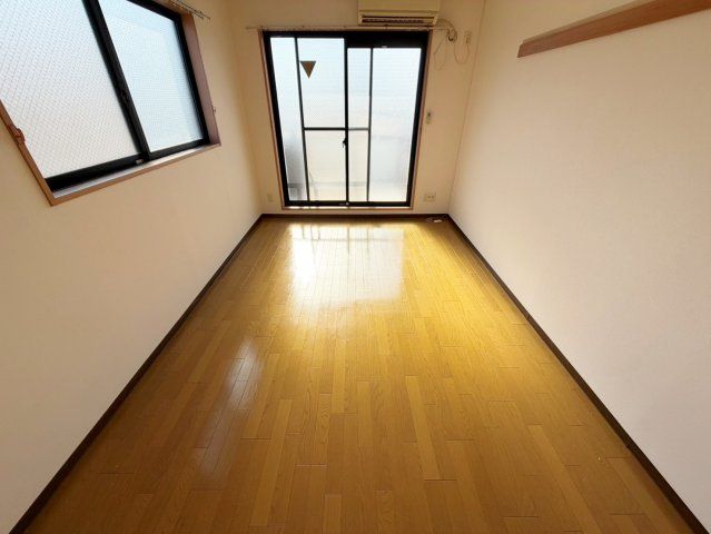 洋室