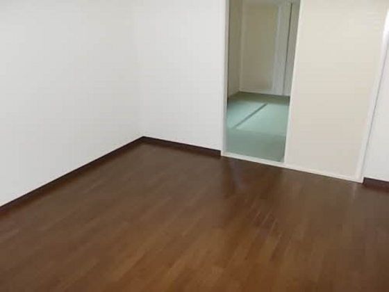 ベッドルーム