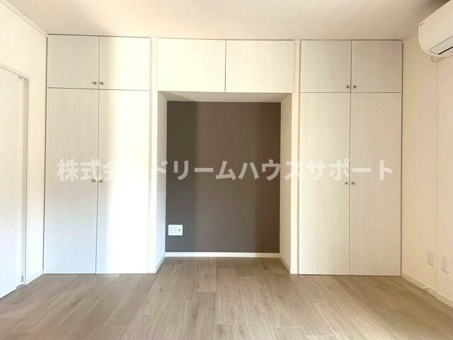 ベッドルーム