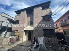 メゾン・アビニョンの外観画像