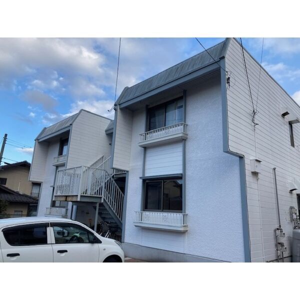コーポパレーシャルの外観画像
