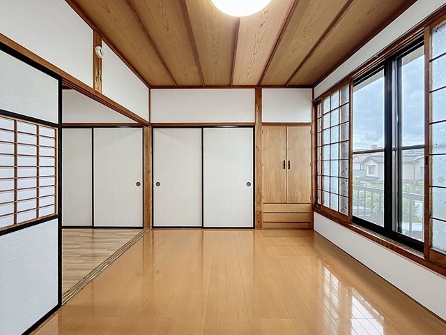 洋室