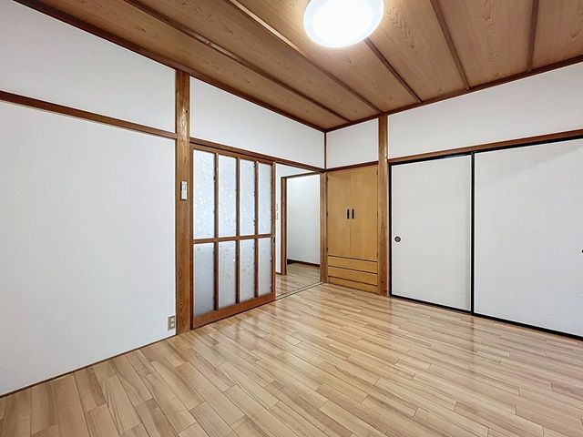 洋室