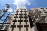 第1片山ビルの外観