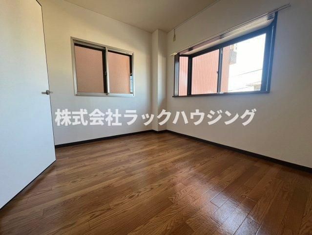 洋室