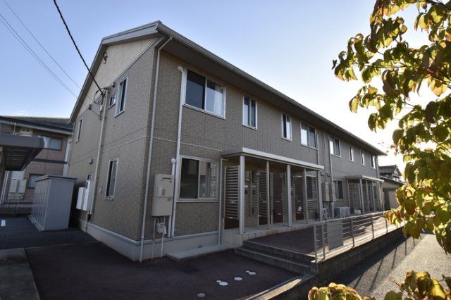 ジュネス向新庄ⅡAの外観画像