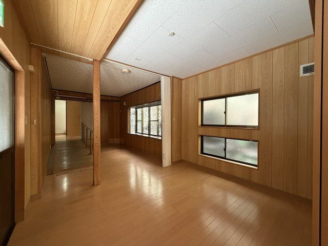 洋室