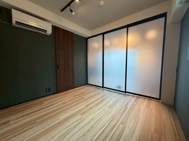 ベッドルーム