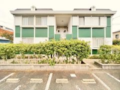 グリーンビレッジ湯川 A棟の外観画像