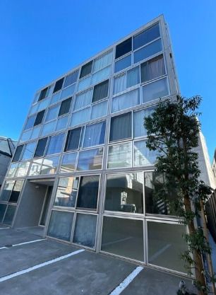 EDIT新宿富久町の外観画像