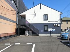 ブッシュ・クローバーの外観画像