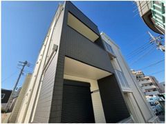 AKrystalの外観画像