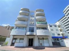 グランディシンヤの外観画像