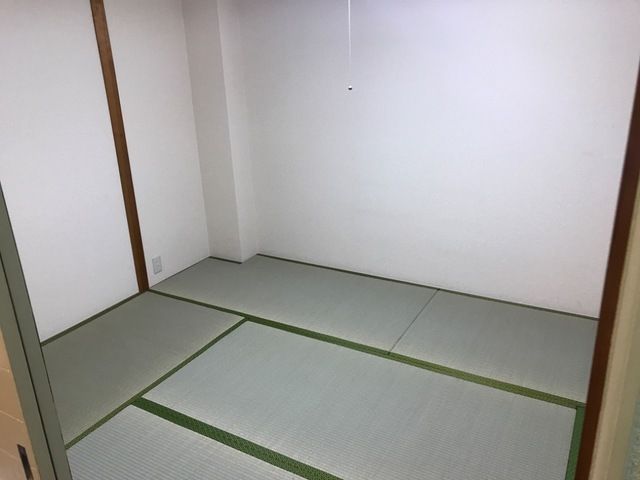 ベッドルーム
