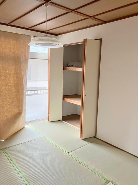 ベッドルーム