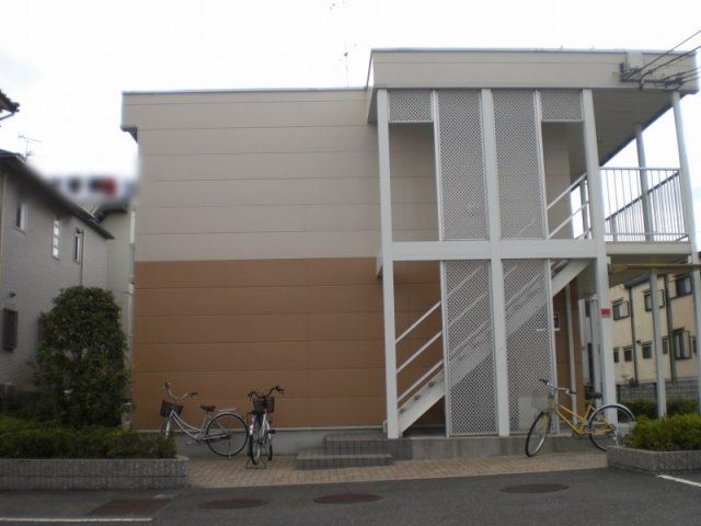 レオパレスロンの外観画像