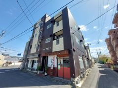 アルフォンソ井上の外観画像