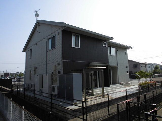 リザイアの外観画像