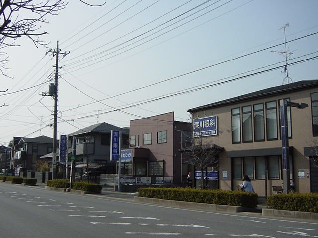 近くに施設あり