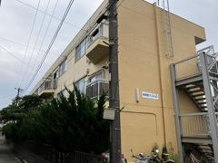 稲荷森マンションの外観画像