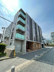 コストルツィオーネ本山南の外観画像