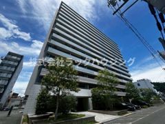 ザ・フロントマークス枚方の外観画像
