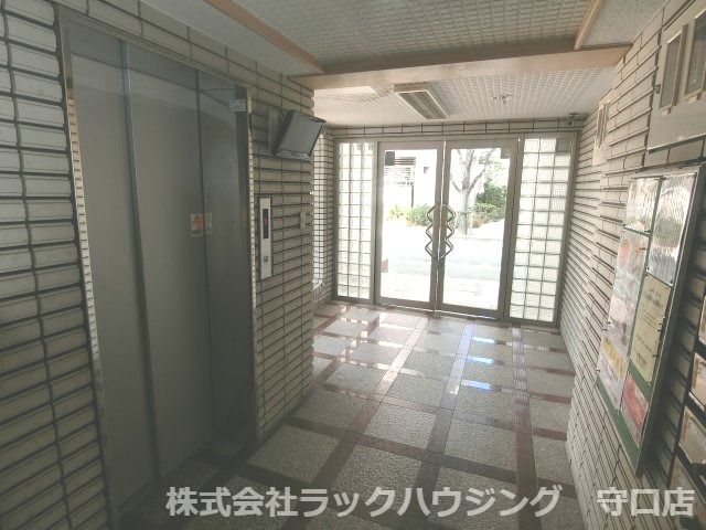 ロビー