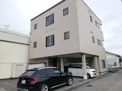 ラフォーレ花園の外観画像