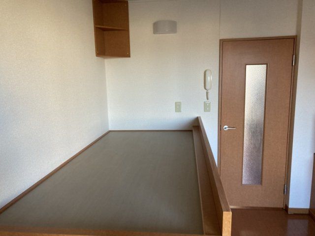 ベッドルーム