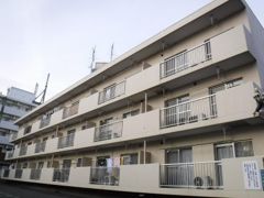 サンプラザ子平町の外観画像