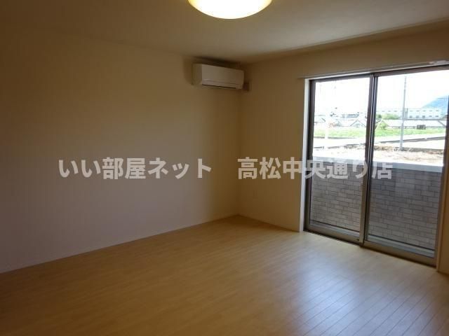 ベッドルーム