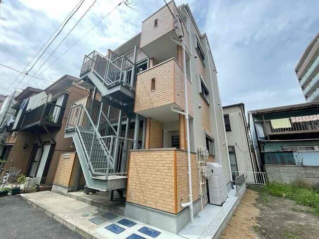 ヴィエィユリビエールの外観画像