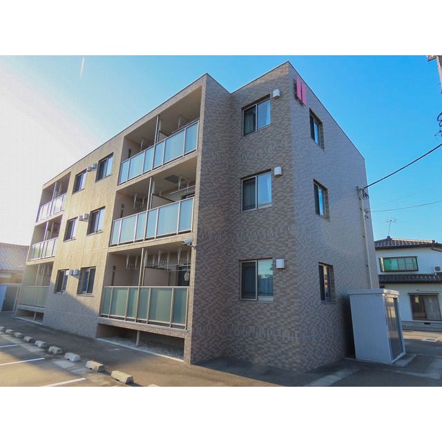 ファータ レジィナの外観画像