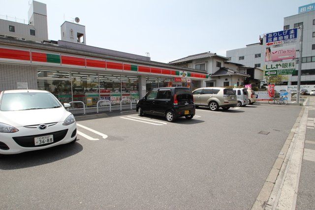 近くに施設あり