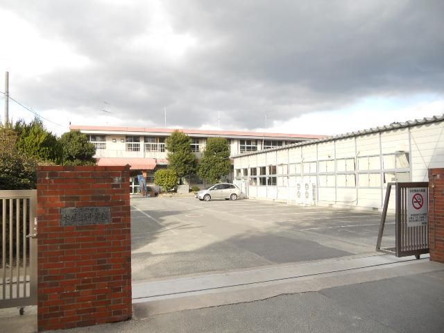 木屋瀬中学校(1200m)