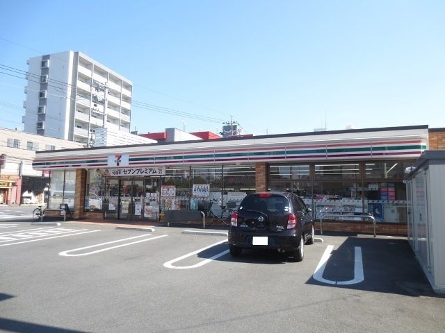 近くに施設あり