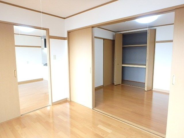洋室