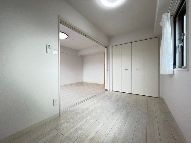 ベッドルーム