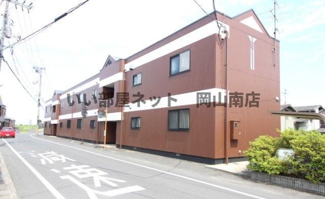 ロイヤルハイツ藤田の外観画像
