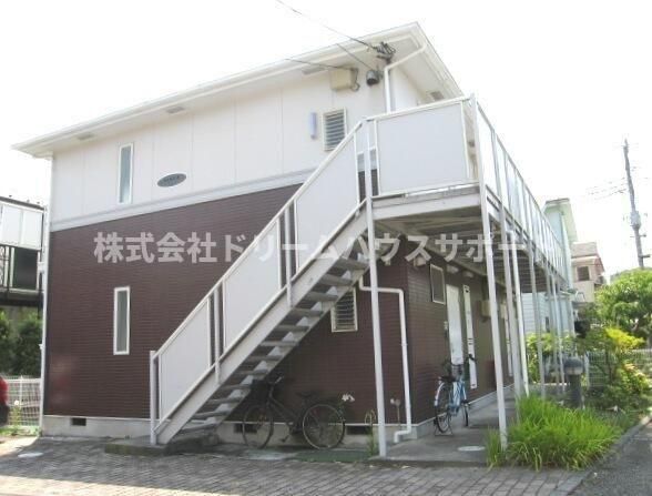 ジュネスA棟の外観画像
