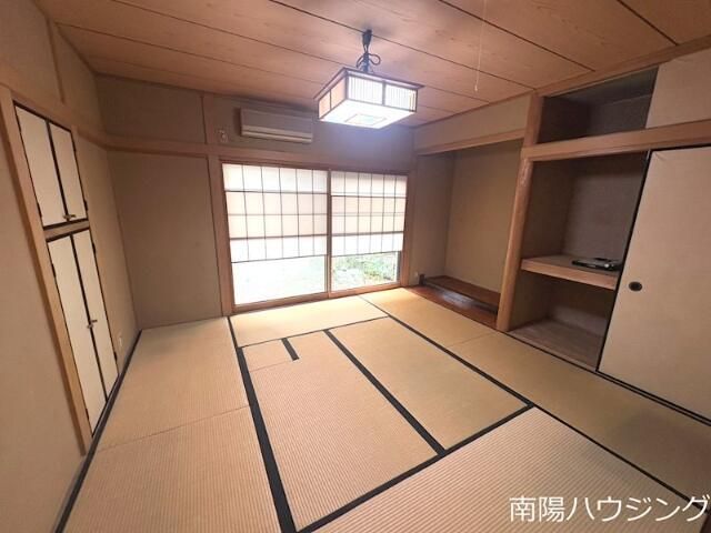 ベッドルーム