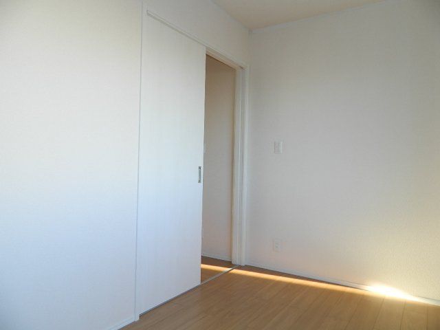 ベッドルーム