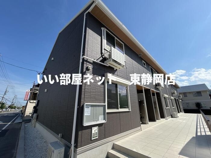 プエンテの外観画像