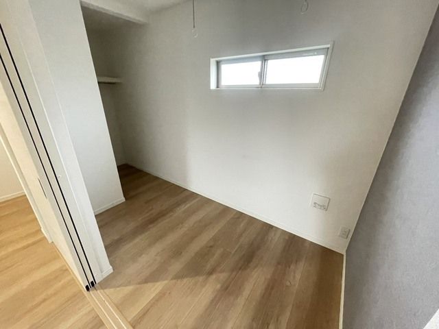 ベッドルーム