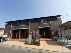 ナリッシュの外観画像