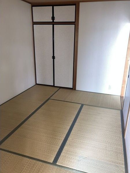 ベッドルーム