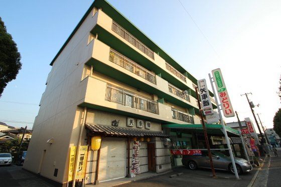 倉西コーポの外観画像