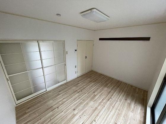 ベッドルーム